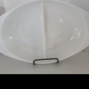 Vintage Pyrex White Ovenware 1 ½ Quart Split Casserole Dish 1063 Made in USA 22